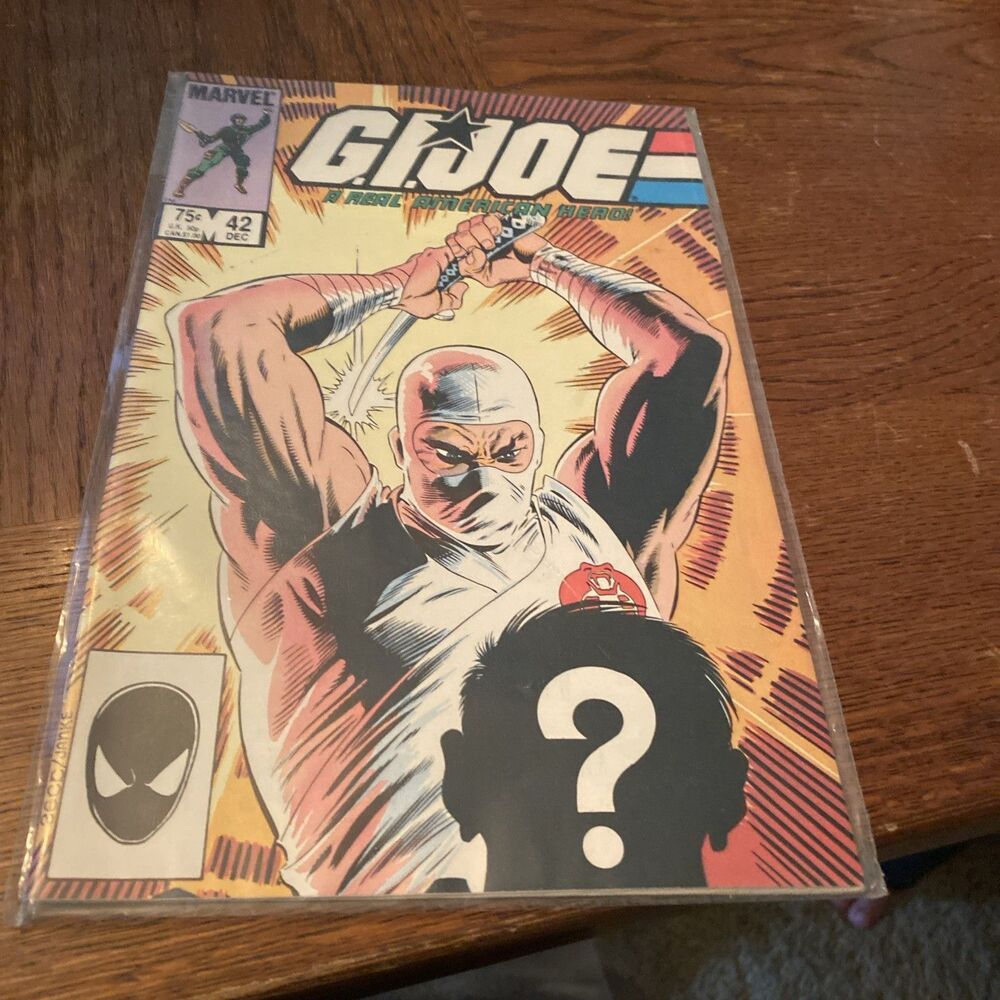 G.I. JOE #42 VINTAGE COMIC BOOK KEPT IN PLASTIC COVER 1980'S VERY GOOD